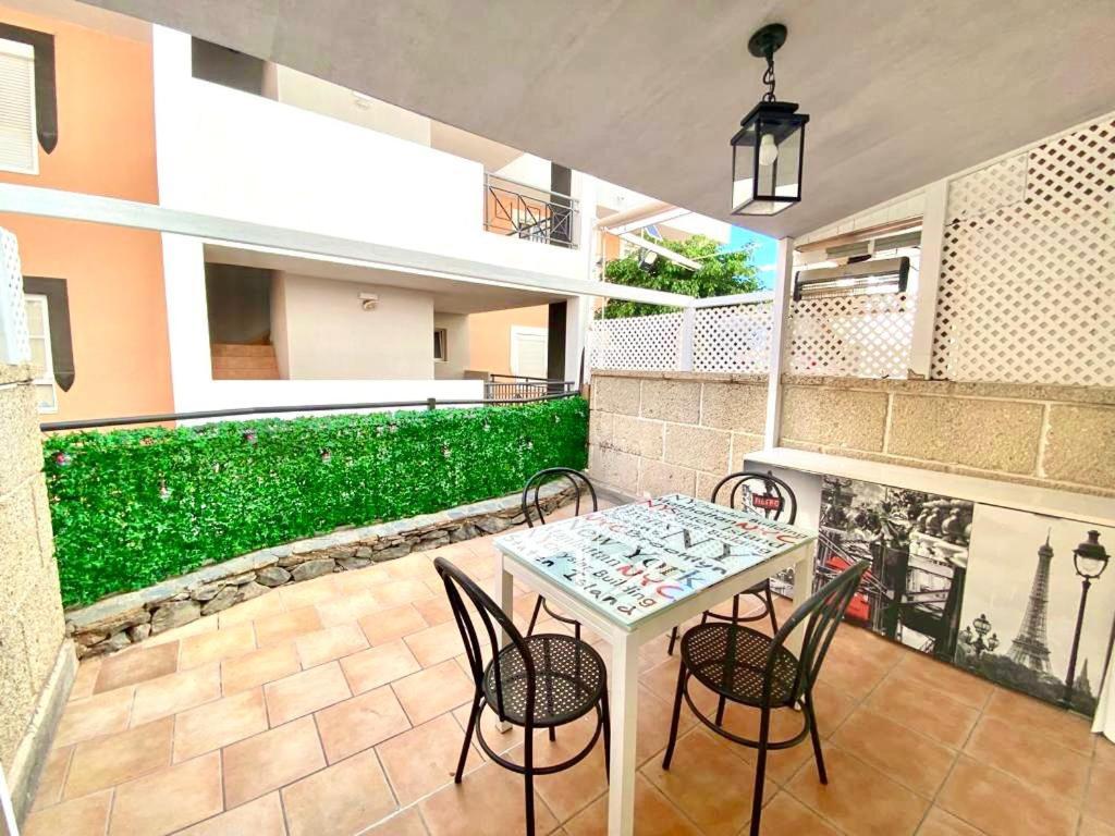 Jazuma Beach Apartment Callao Salvaje Eksteriør bilde